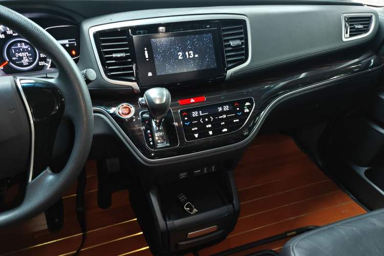 Used Honda Odyssey 2018 2.4L Luxury Edition