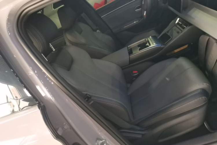 Used BYD Qin L 2026 DM-i 128KM Leading Edition