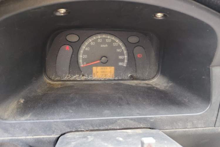 Used Wuling Zhiguang 2015 1.2L Practical LS-I Model