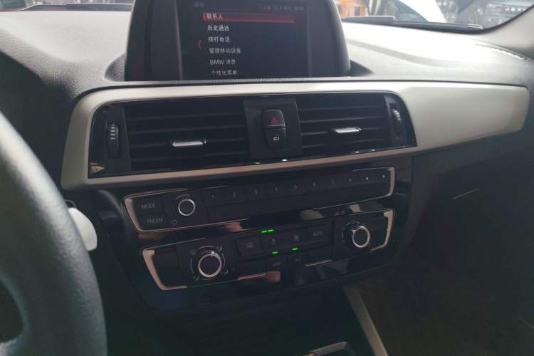 Used BMW 1 Series 2018 118i Leading Model Audio And AC Panel