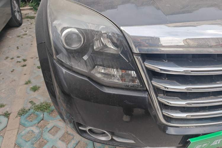 Used Haval H5 Classic 2013 ZhiZun Edition 2.0T Manual Two-Wheel Drive Elite Model