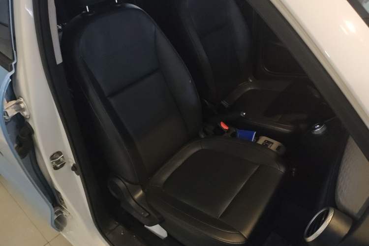 Used ORA Black Cat 2021 351 km Standard Version
