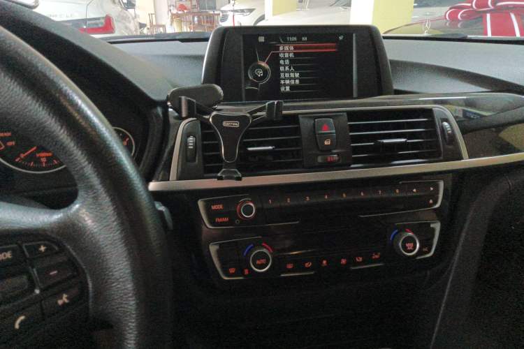 Used BMW 3 Series 2017 320Li Fashion Model
