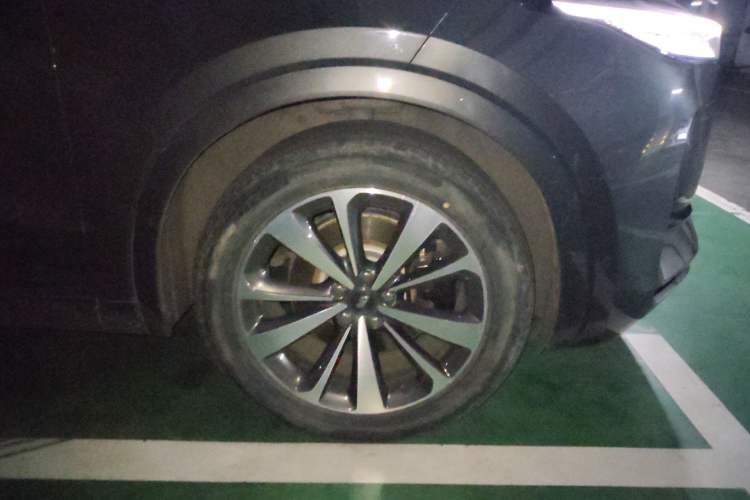 Used Li Auto ONE 2020 Extended-Range 6-Seater Version
