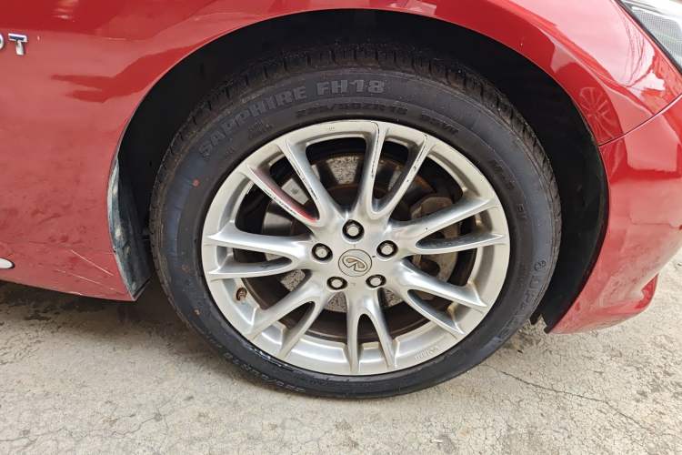 Used Infiniti Q50L 2016 2.0T Ambition Edition Right Front Wheel Hub