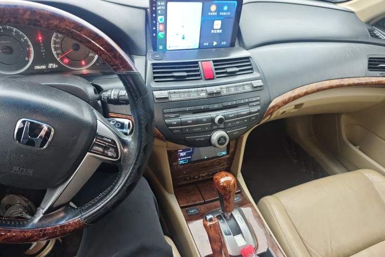 Used Honda Accord 2011 2.4L LX