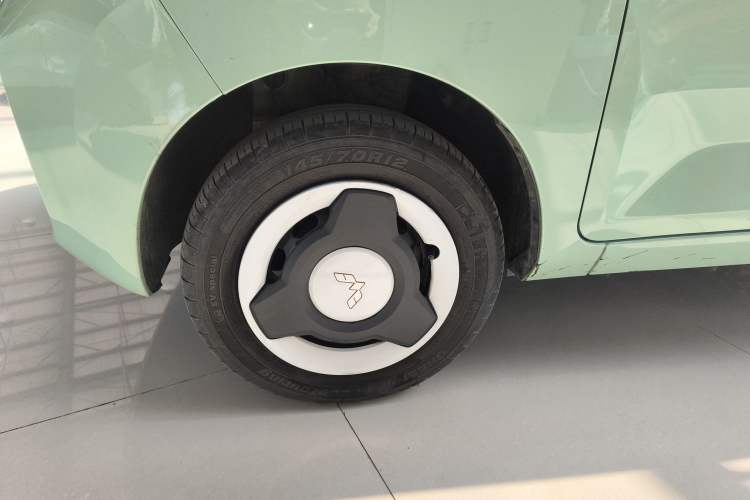 Used Wuling Hongguang MINIEV 2021 Macaron Fashion Model Lithium Iron Phosphate