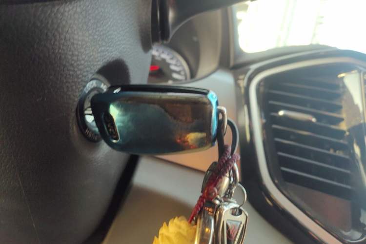 Used JAC Refine M4 2020 2.0 CTI Diesel Manual Jingrui Model China VI Standard