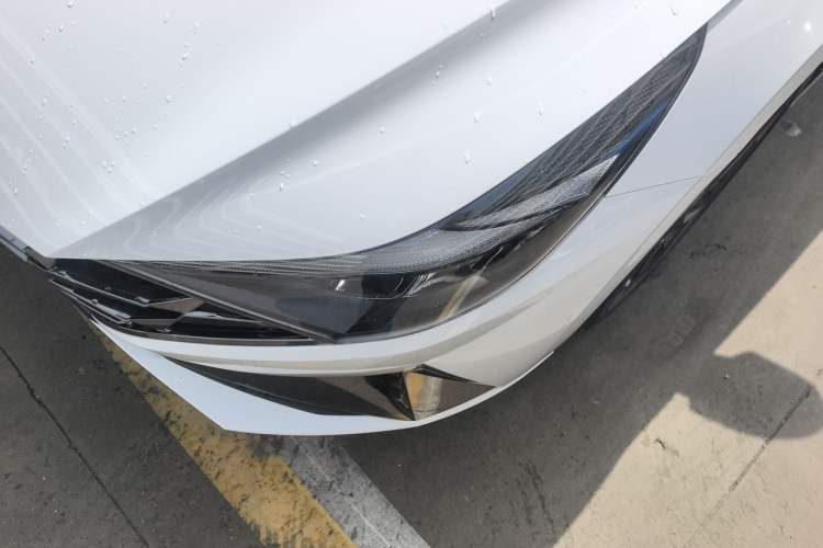 Used Hyundai Elantra 2022 1.5L CVT GLX Elite Edition Left Front Headlight