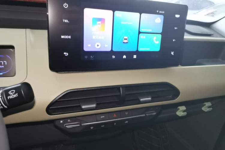 Used Geely Galaxy Panda 2024 200km Panda Rider