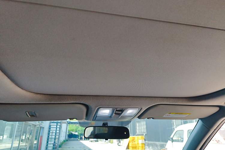 Used Hyundai ix25 2015 1.6L Automatic Two-Wheel Drive Smart GLS Trim Headliner