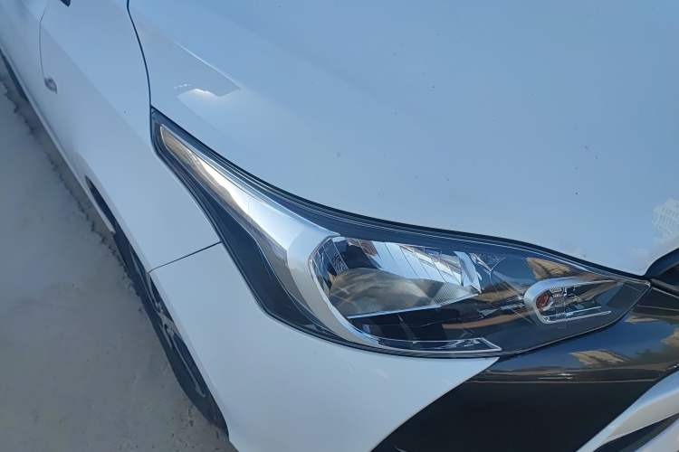 Used Toyota YARiS L Zhi Xuan 2019 1.5E CVT Dynamic Edition China VI compliant Right Front Headlight