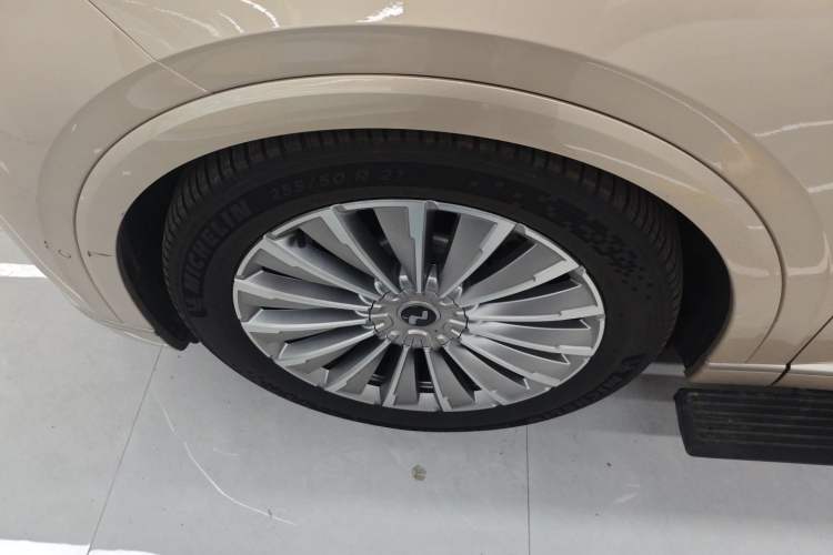 Used ONVO Luxeed L90 2025 Model—Max Six-Seater Version