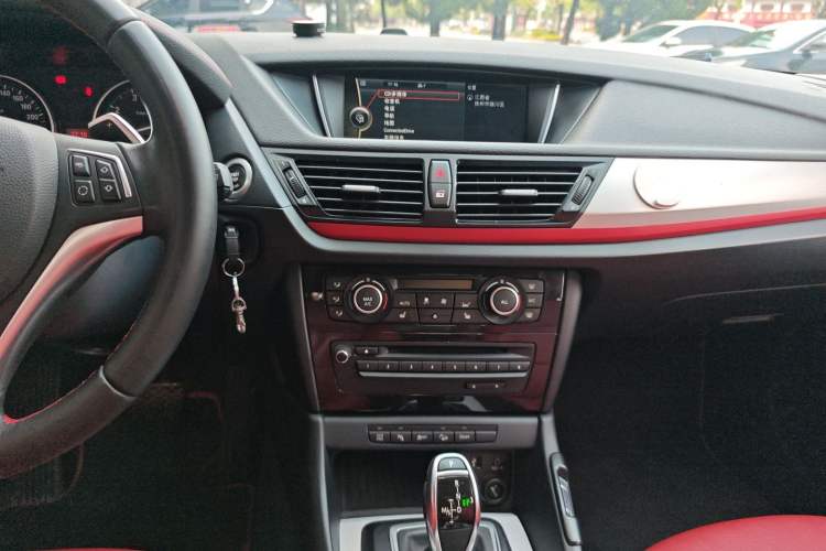 Used BMW X1 2014 xDrive20i Sports Design Package Audio And AC Panel