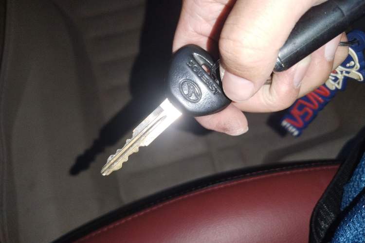 Used Soueast V3 Lingyue 2011 1.5L Manual Upgrade Edition Vehicle Key