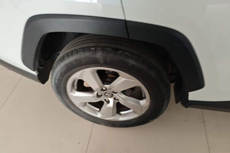 Used Toyota RAV4 2021 2.0L CVT Two-Wheel Drive Fashion Edition
