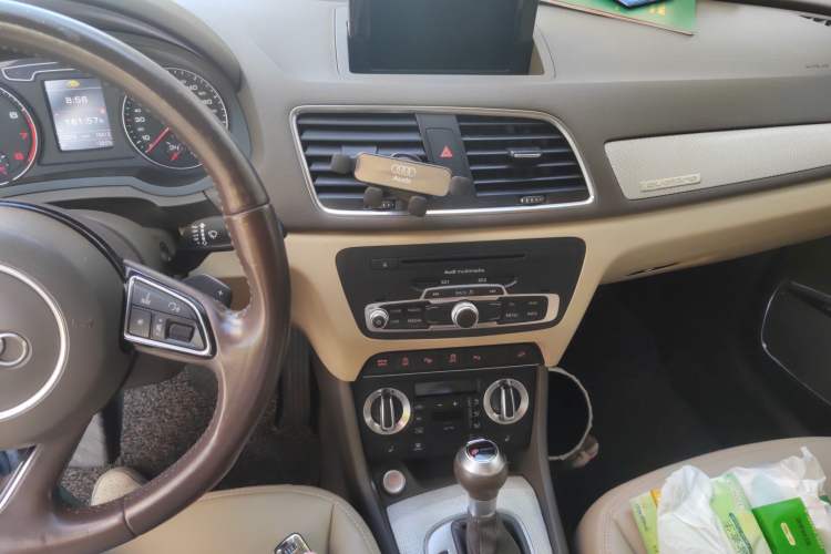 Used Audi Q3 2013 40 TFSI quattro Luxury Model
