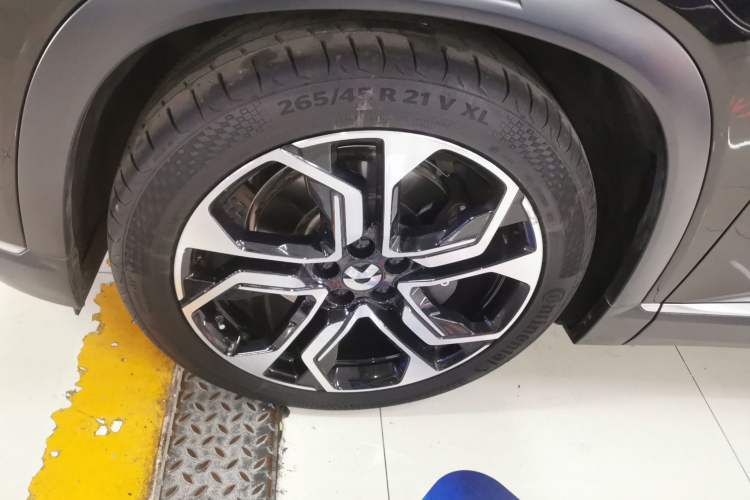 Used Nio ES8 2020 415 km Signature Edition 6-Seater Version
