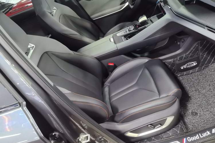 Used CHANGAN CS75 PLUS 2022 2nd Generation 1.5T Automatic Prestige Version
