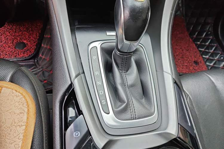 Used Ford Mondeo 2013 2.0L GTDi240 Luxury Sport Model
