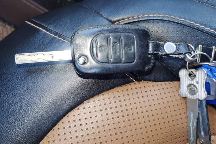 Used Wuling Hongguang S3 2018 1.5L Manual Comfort Model China V Standard
