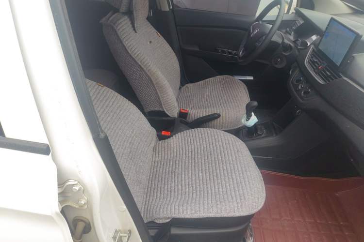 Used Baojun 310 2020 1.2L Manual Comfort Edition