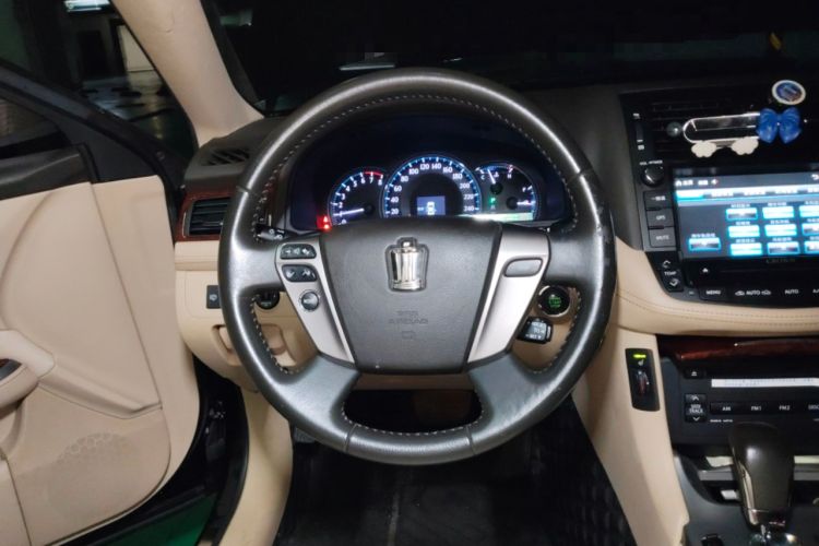 Used Toyota Crown 2012 2.5L Royal Leather Edition Steering Wheel