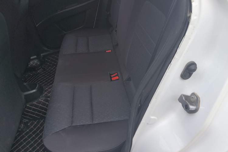 Used Bestune B30 2016 1.6L manual luxury version
