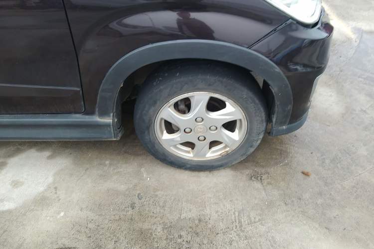 Used FAW Senya S80 2015 1.5L Manual 5-Seater Urban Edition Right Front Wheel Hub