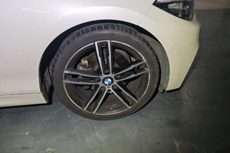 Used BMW 2 Series 2019 225i Luxury Model with M Sport Package