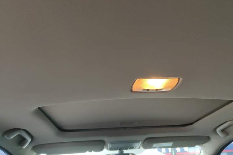 Used Honda CR-V 2016 2.0L two-wheel drive Urban Edition