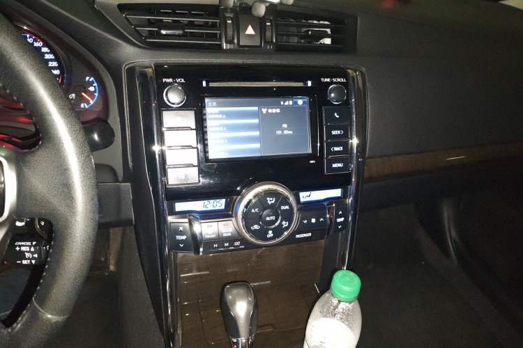 Used Toyota Reiz 2013 2.5V Shangrui Edition
