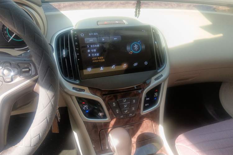 Used Buick LaCrosse 2013 2.0T SIDI Technology Version