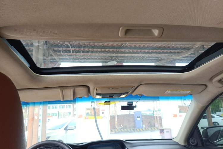 Used Honda Accord 2014 2.0L LX Comfort Edition Headliner