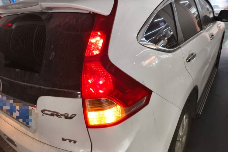 Used Honda CR-V 2013 2.4L two-wheel drive luxury version