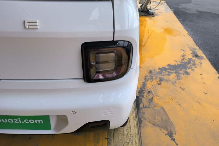 Used Geely Galaxy Panda 2023 Panda Mini 200km Dynamic Bear
