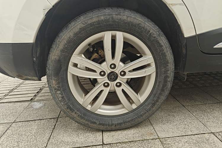 Used JAC Group Refine S5 2015 1.5T Manual Luxury Sport Edition

