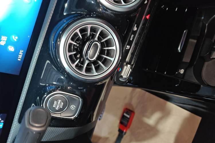 Used Mercedes-Benz A AMG 2024 Facelift AMG A 35 L 4MATIC
