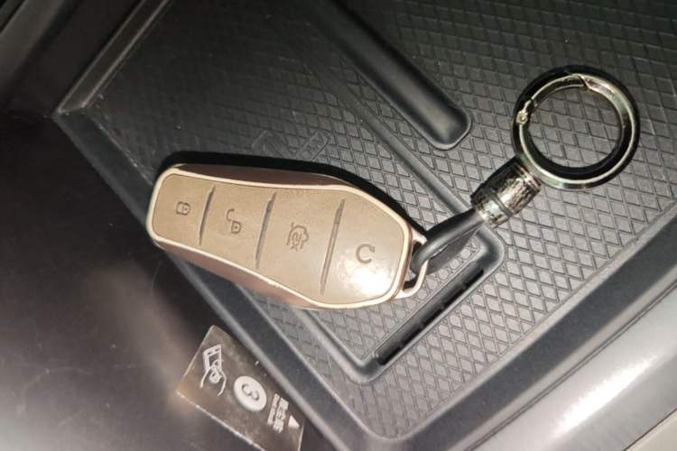 Used BYD Song L EV 2025 662 km Advanced Intelligent Driving Version