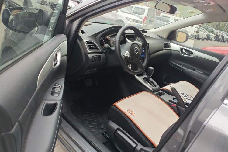 Used Nissan Sylphy 2024 Classic 1.6XE CVT Comfort Edition Driver Seat