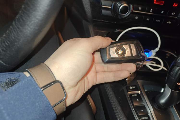 Used BMW 5 Series 2013 520Li Elegant Edition
