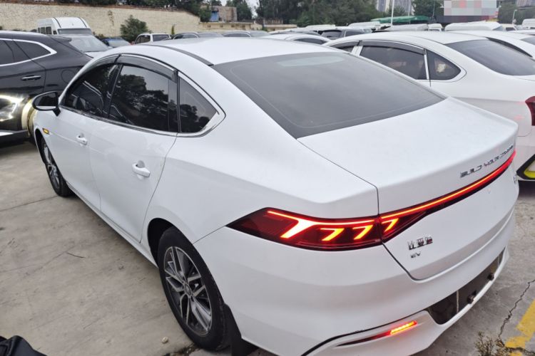 Used BYD Qin PLUS 2021 EV 400KM Luxury Model
