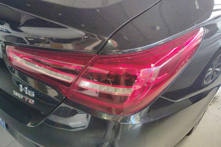 Used Hongqi H5 2022 Classic Model 1.5T DCT Flagship Edition
