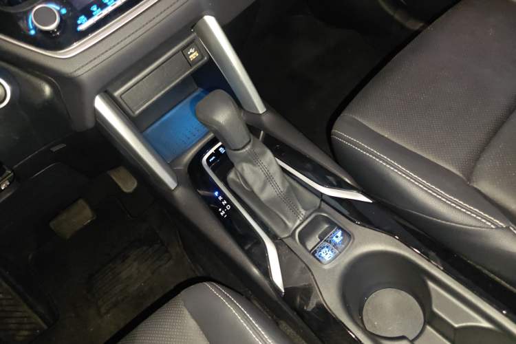 Used Toyota FRONTLANDER 2022 2.0L CVT Luxury PLUS Edition
