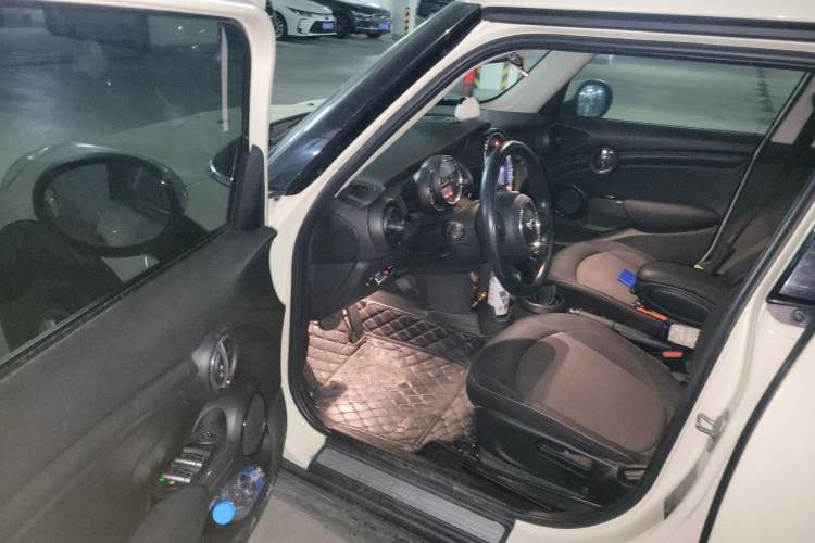 Used MINI 2016 1.2T ONE Five-Door Edition
