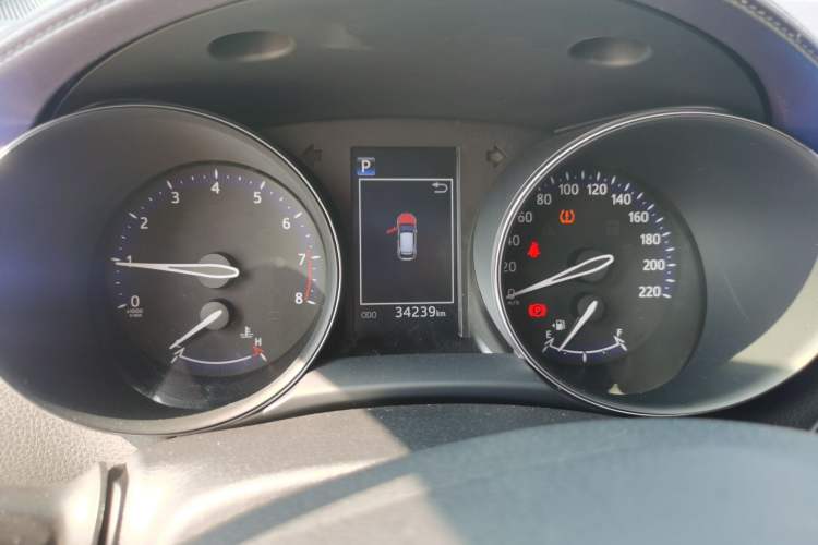 Used Toyota IZOA 2020 2.0L Enjoy Edition
