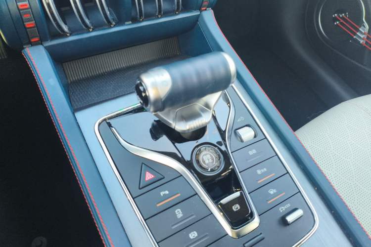 Used BYD Yuan PLUS 2022 430 km Luxury Version Gear Lever