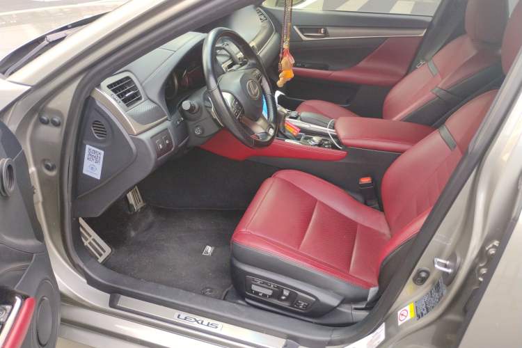 Used Lexus GS 2017 300 F SPORT
