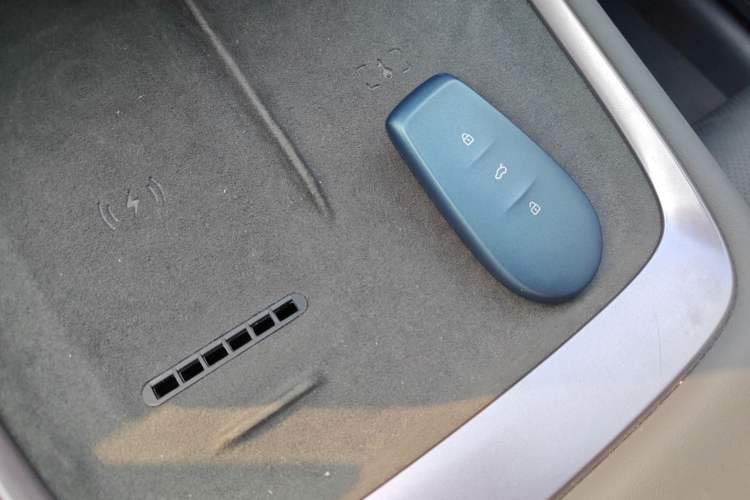 Used Nissan N6 2026 Model 180 Max Vehicle Key