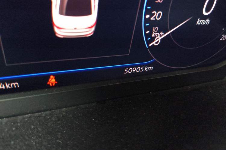 Used Volkswagen Sagitar 2023 280TSI DSG Excellence Plus Edition Odometer Close Up